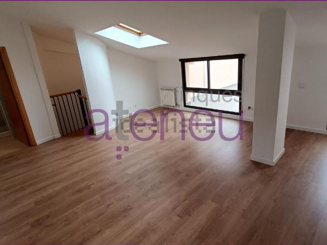 Dúplex en venta en Roses-Castellbell, Baix Llobregat