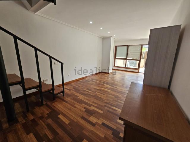 Dúplex en alquiler en les Begudes, Sant Joan Despí