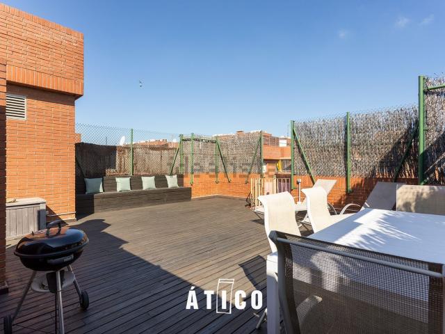 Dúplex en venta en Sant Joan Despí, Residencial Sant Joan