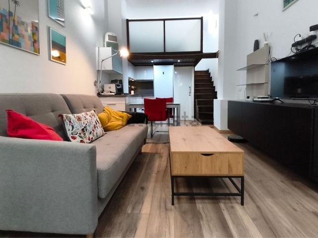 Piso en venta en Santa Catalina-Canteras, Gran Canaria