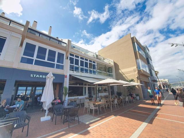 Piso en venta en Santa Catalina-Canteras, Gran Canaria