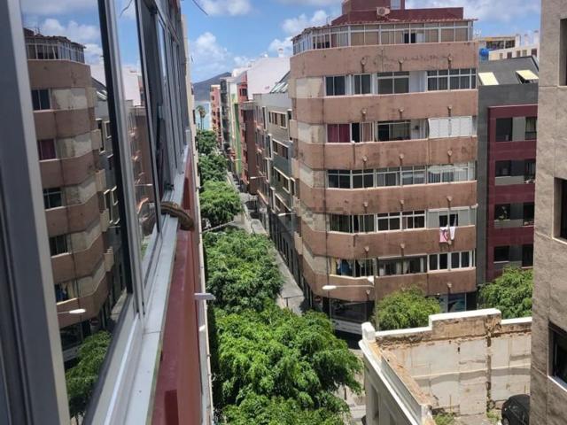 Piso en venta en Santa Catalina-Canteras, Gran Canaria