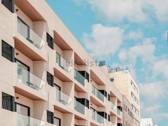 Piso en venta en Santa Catalina-Canteras, Gran Canaria