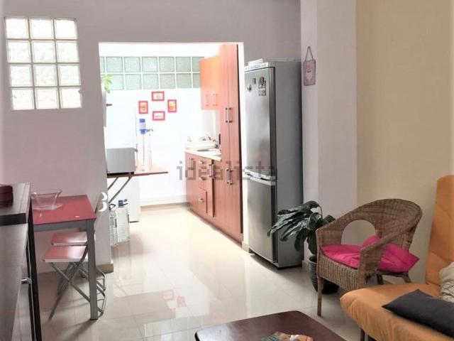 Piso en alquiler en Santa Catalina-Canteras, Gran Canaria