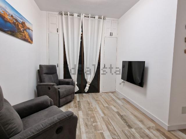 Piso en venta en Santa Catalina-Canteras, Gran Canaria