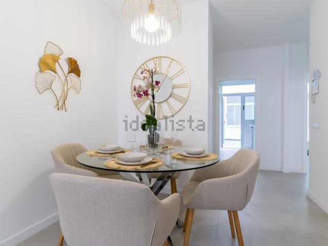 Piso en venta en Santa Catalina-Canteras, Gran Canaria