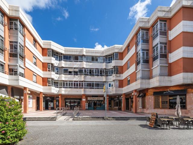 Piso en venta en Santa Catalina-Canteras, Gran Canaria