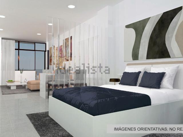 Piso en venta en Santa Catalina-Canteras, Gran Canaria