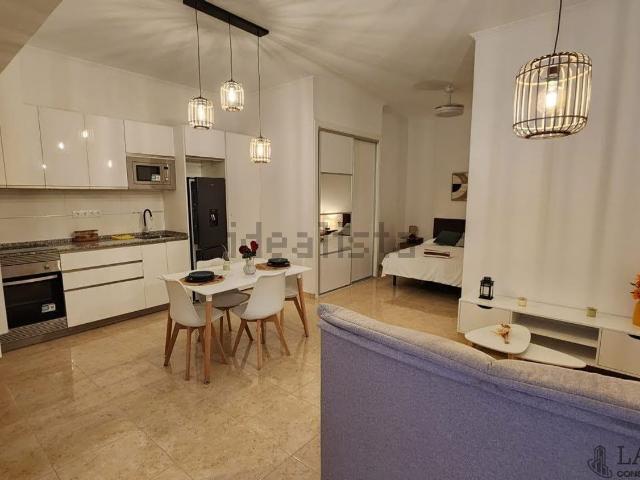 Piso en venta en Cruz de Humilladero, Málaga-Costa del Sol