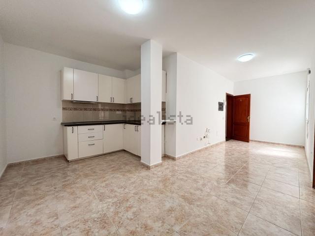 Piso en venta en Santa Lucía de Tirajana, Canarias