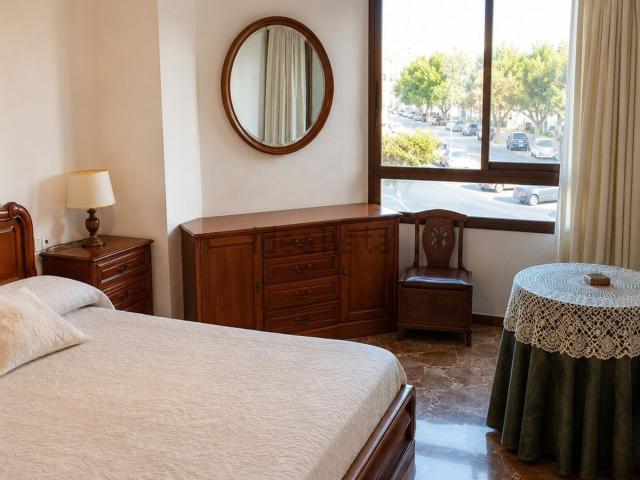 Piso en alquiler en Hostals, Raiguer