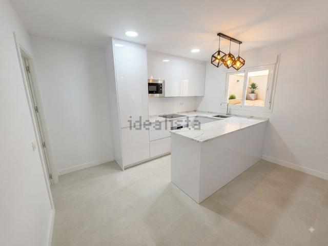 Piso en venta en Divina Pastora, Costa del Sol Occidental