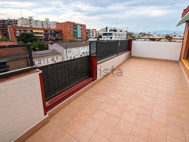 Ático en venta en la Florida, Vallès Occidental