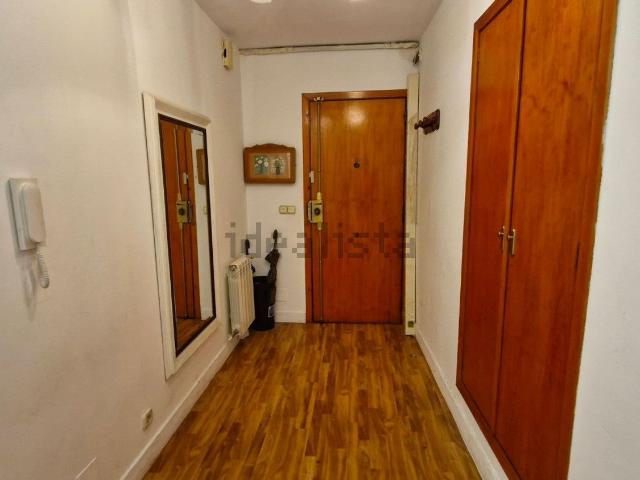 Piso en venta en Santiago De Compostela, Cornes