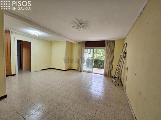 Piso en venta en Padriñán, O Salnés