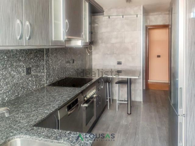 Piso en venta en O Barrio Novo, Sarria