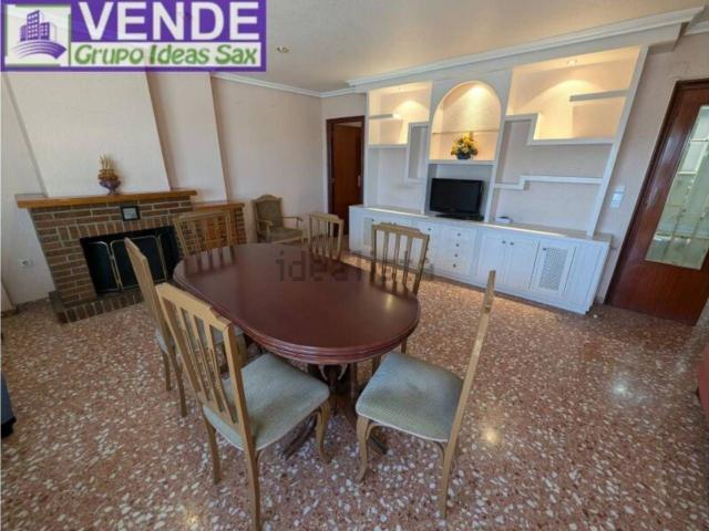 Piso en venta en María Moliner, l'Alt Vinalopó / El Alto Vinalopó
