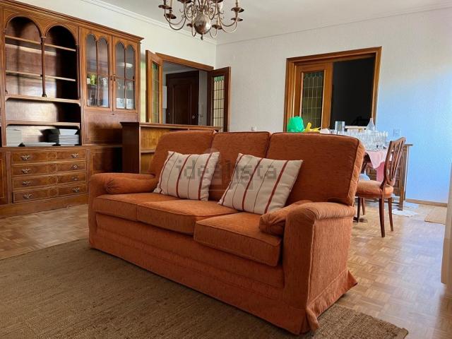 Piso en venta en Segovia, Santo Tomás
