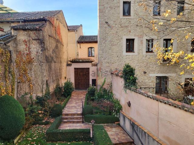 Piso en venta en Segovia, Las Canongías