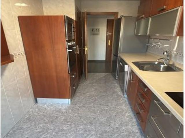 Piso en alquiler en Poniente, Córdoba