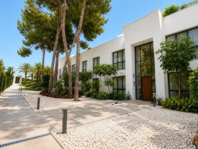 Dúplex en alquiler en La Carolina, Costa del Sol Occidental