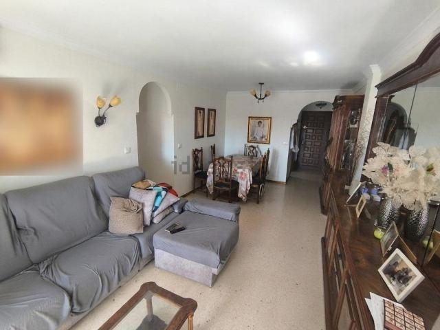 Piso en venta en Barriada Islas Canarias, Costa del Sol Occidental