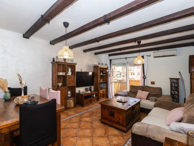 Piso en venta en Barriada Islas Canarias, Costa del Sol Occidental