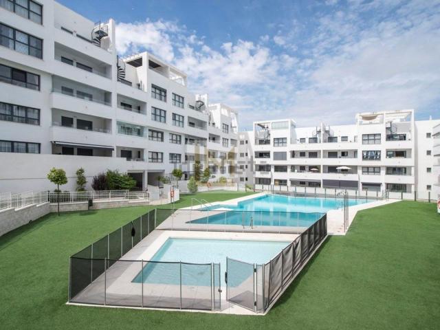 Piso en venta en Estepona, Barriada Pablo Picasso