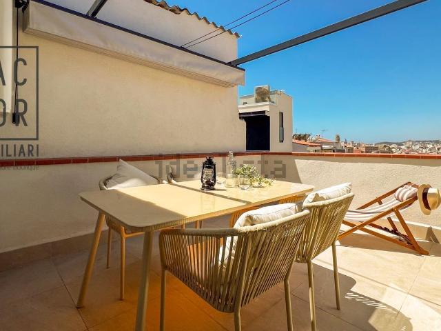 Ático en venta en Terramar, Garraf