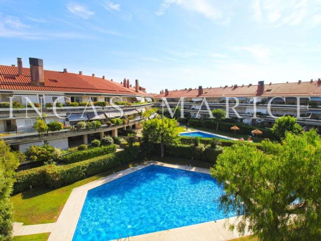 Ático en venta en Terramar, Garraf