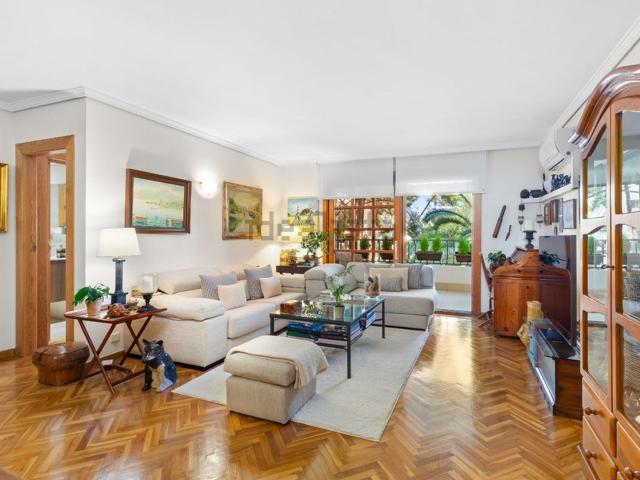 Piso en venta en Son Dureta, Palma