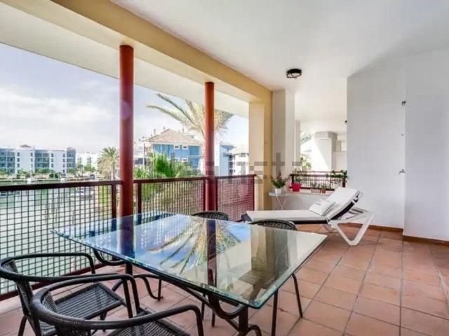 Piso en venta en San Roque, Puerto Sotogrande