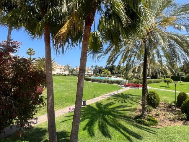Piso en venta en Resinera-Voladilla, Costa del Sol Occidental