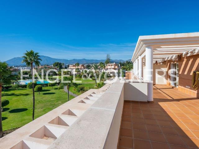 Dúplex en venta en Resinera-Voladilla, Costa del Sol Occidental