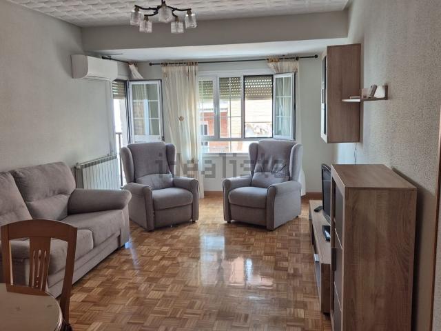 Piso en venta en Talavera De La Reina, La Estación