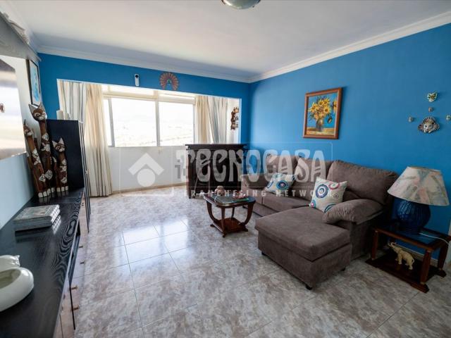 Piso en venta en Playa de Melenara, Telde