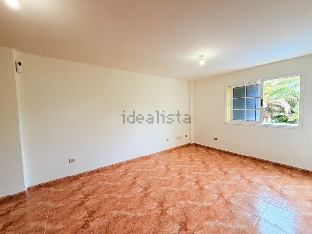 Piso en venta en Lomo de la Herradura, Telde
