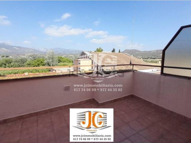 Piso en venta en Tivenys, Tarragona