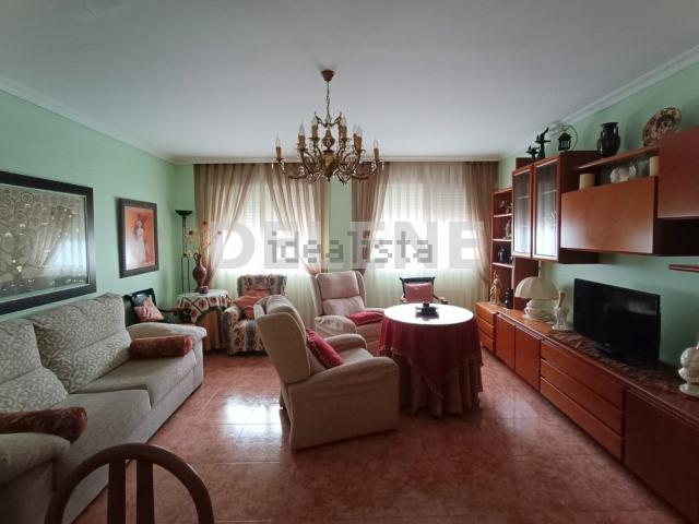Piso en venta en Tobarra, Albacete