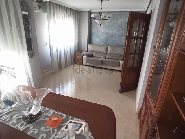 Piso en venta en Torredonjimeno