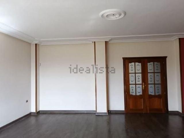 Piso en venta en Torreperogil, Andalucía