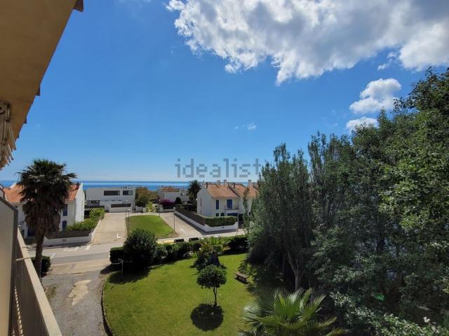 Piso en venta en Urbanització Mas Pinell, Baix Empordà