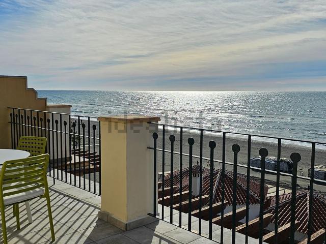 Ático en alquiler en Los Llanos, La Axarquía