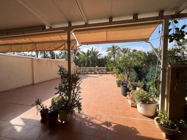 Piso en venta en Atzavares, el Baix Vinalopó