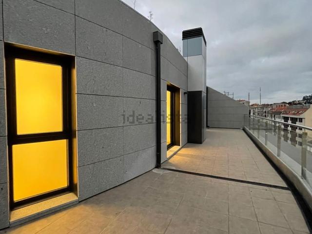 Ático en alquiler en Lavadores, Vigo