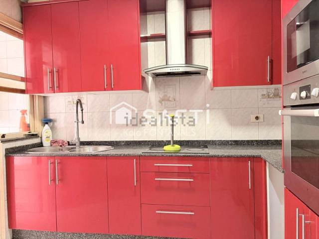 Piso en venta en Teis, Vigo