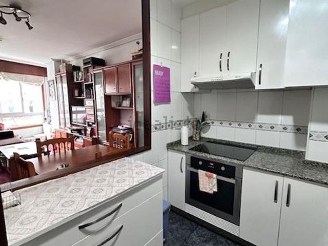 Piso en venta en Teis, Vigo