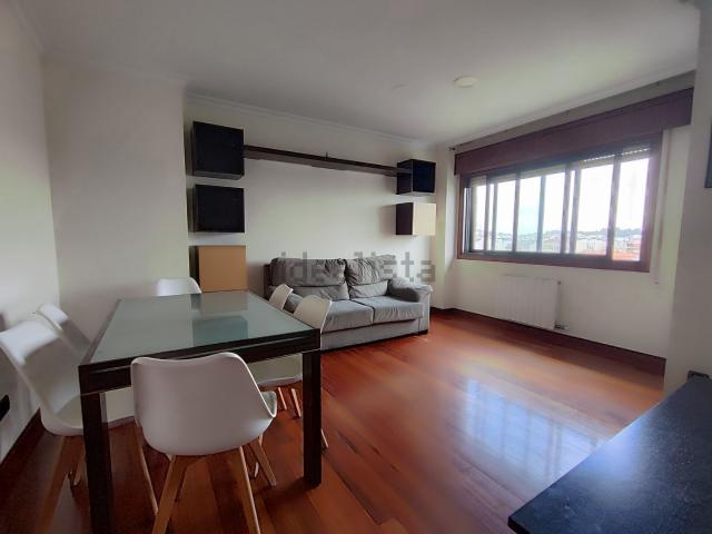 Piso en venta en Lavadores, Vigo