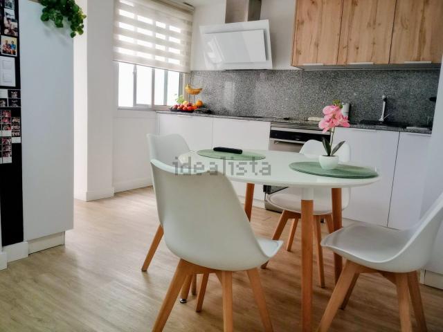 Piso en venta en Lavadores, Vigo