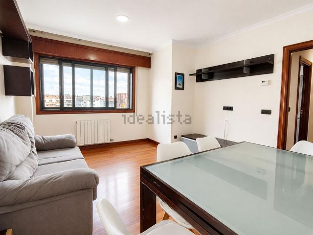 Piso en venta en Lavadores, Vigo